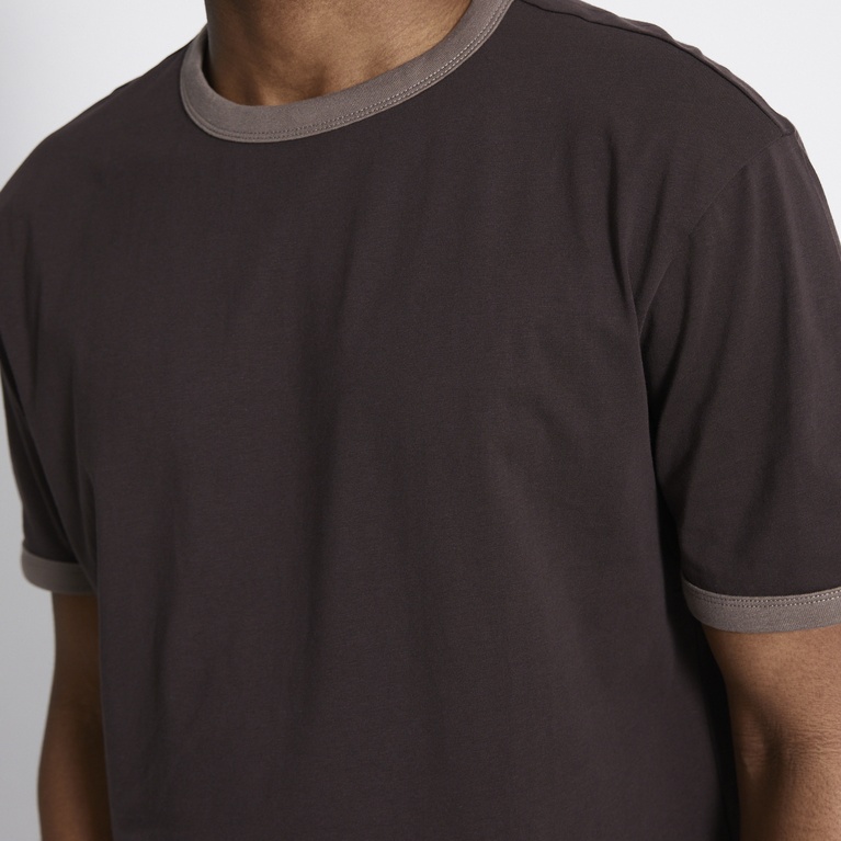 Ringer tee "Noel" Brown